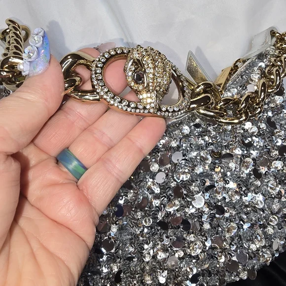 ❌sold Do Not Buy❌Kurt Geiger Small Chelsea Chain Hobo Bag New Sold Out - Picture 9 of 13